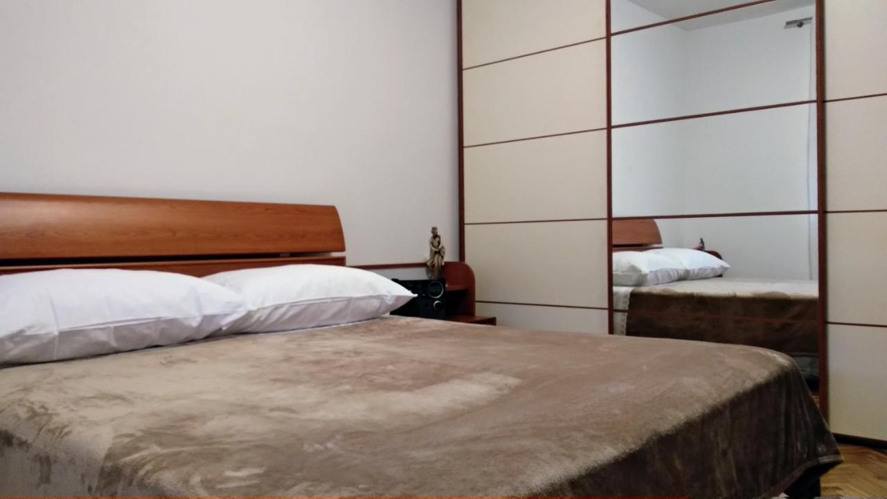 Apartman Tonka Kaštela Buitenkant foto